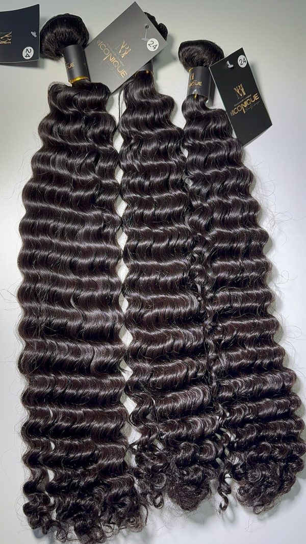 Täuscht bei Monique , echter Haar, Extension, Deep Wave, natural Farbe 65cm double drawn  50cm